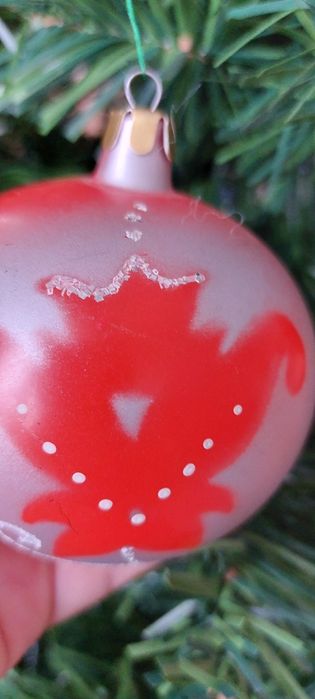 Красивая Елочная игрушка