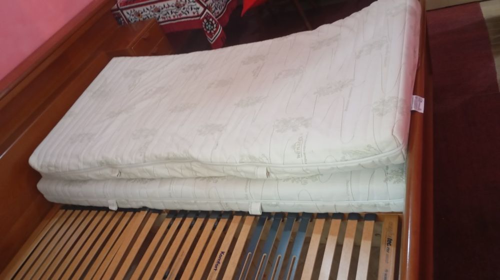 Pat dublu matrimonial reglabil cu lumină incorporata +2 saltele import