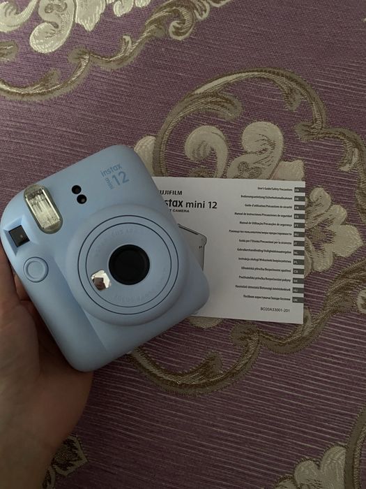 фотоапарат Instax 12 mini