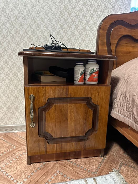продам спальный гарнитур
