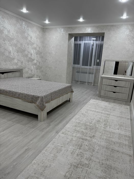 Продам квартиру 2-х комнатную .