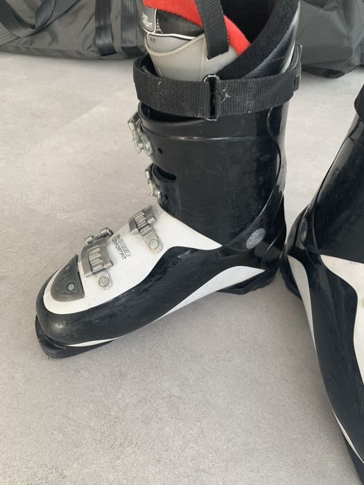 Ски обувки Атомик