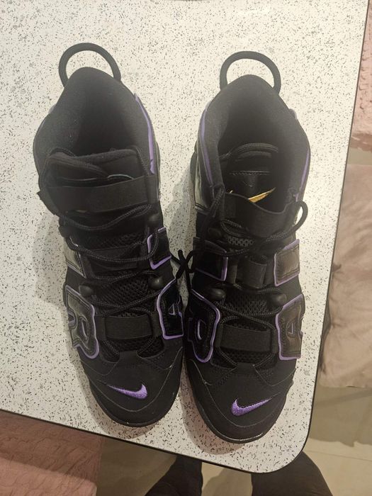 Маратонки чисто нови