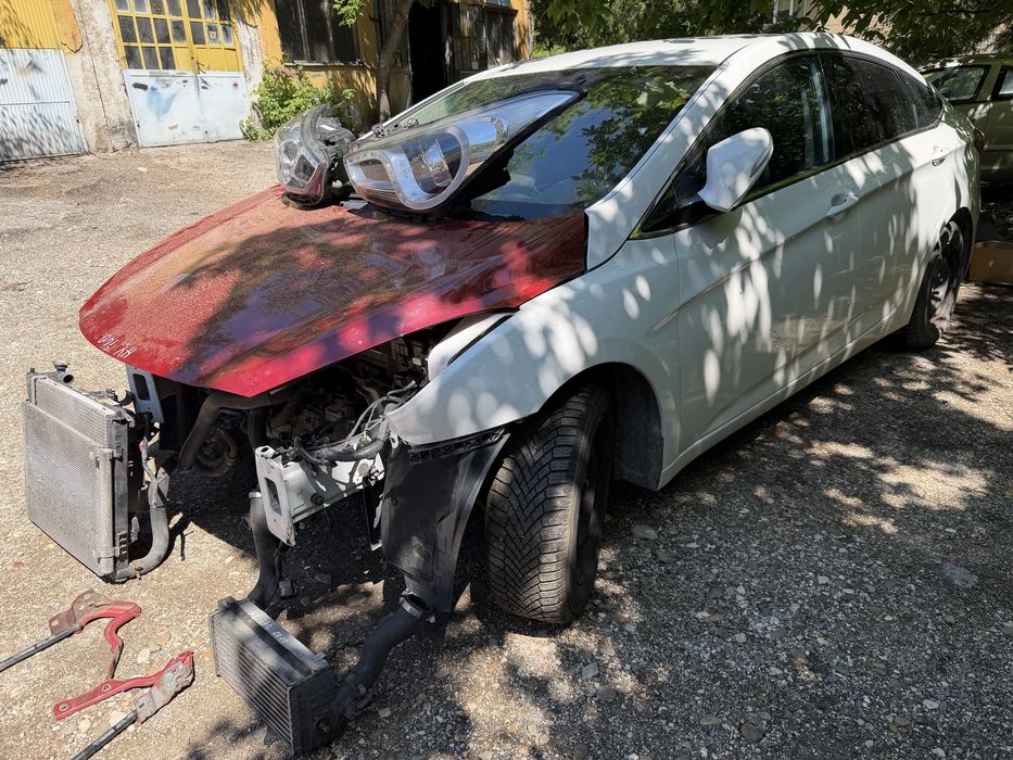Hyundai i40 na chasti/Хюндай и40 на части