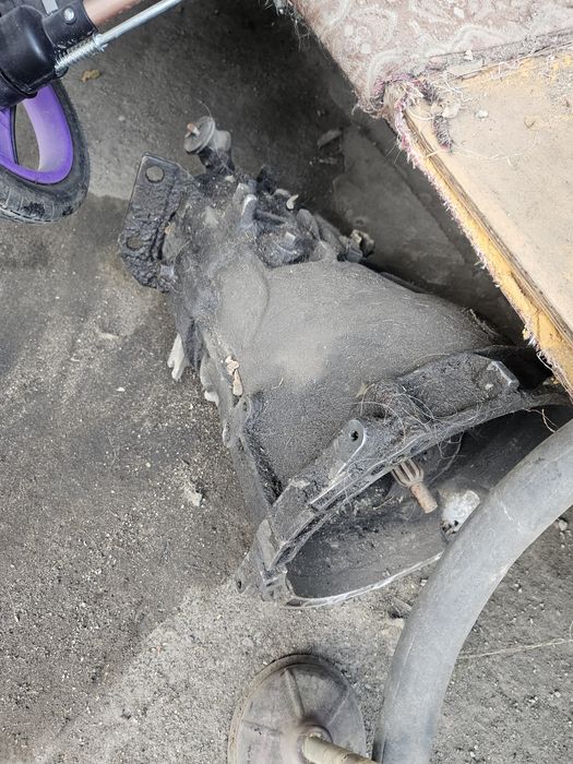 Мкпп zf 2.5 BMW e34 механика коробка.