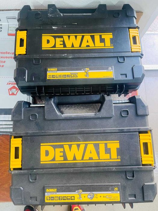 Filetanta DeWalt cu mandrina DCD791NT, DCD708D2T 18 V - pentru piese