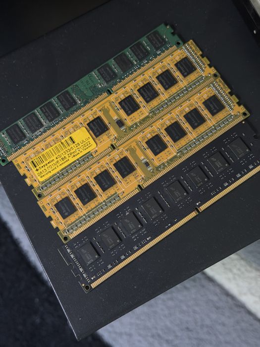 Озу DDR3 по 4gb