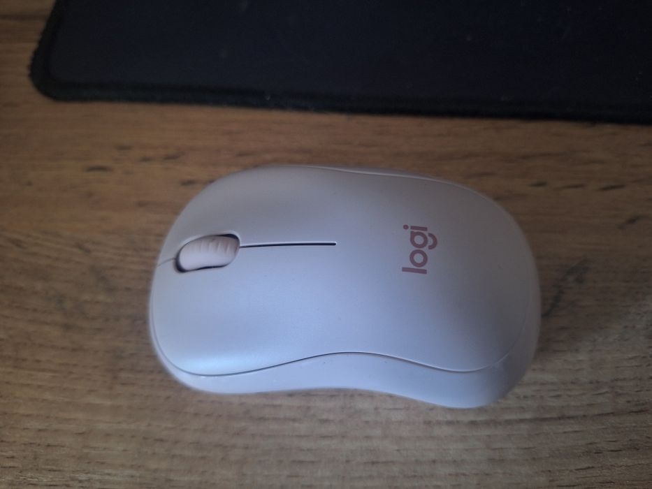 Беспроводная мышь Logitech m240