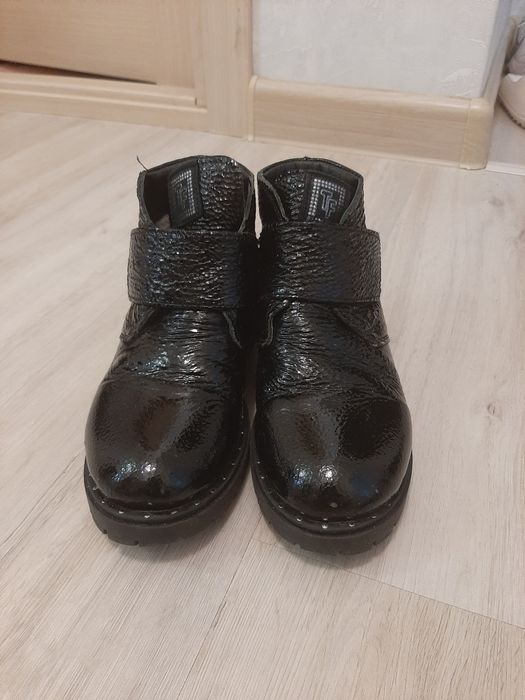 Детские зимние полусапоги, турецкие, 35 размер, натуральный мех. Новые