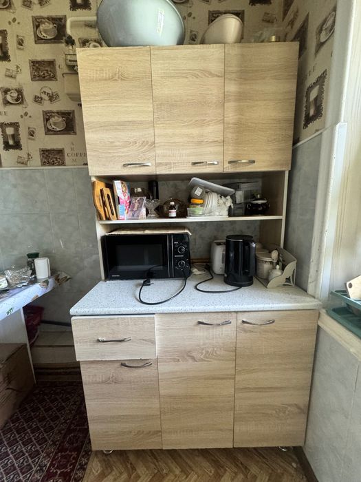 Кухонный шкаф б/у