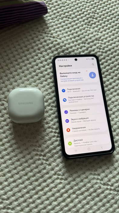samsung galaxy s21 FE + galaxy buds FE