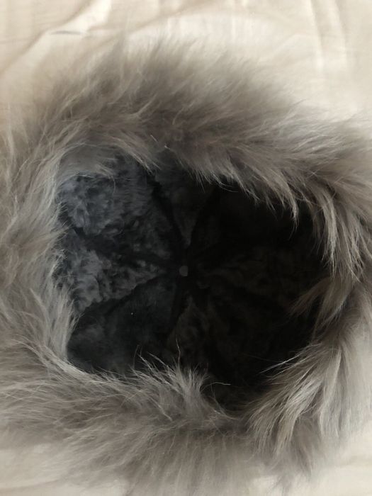 Шапки от естествена кожа