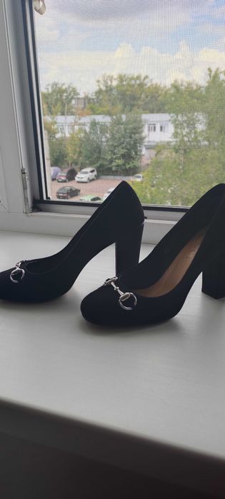 туфли б/у размер 37 черные