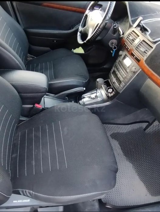 Легковый автомобиль