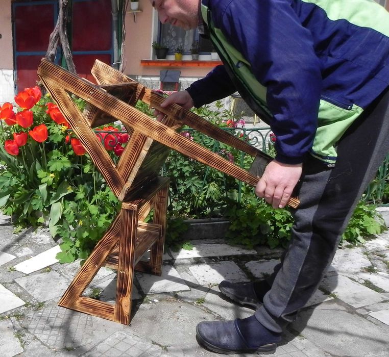 УНИКАЛНО И ПРАКТИЧНО Стол - стълба 3 в 1