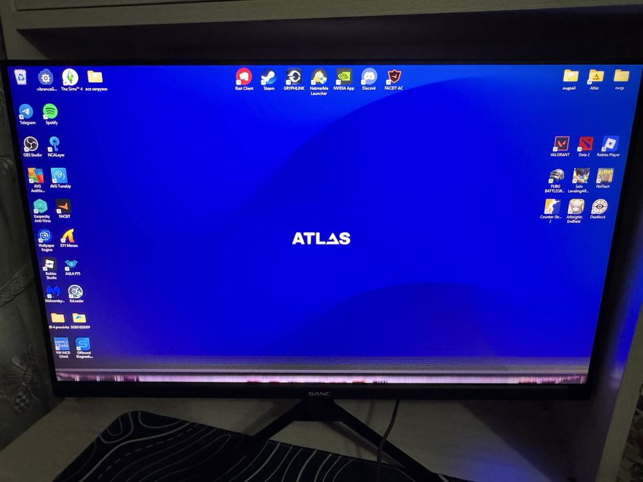 Продам монитор SANC