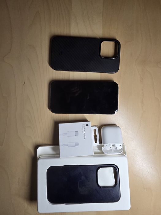 Iphone 14 pro purple, 256 GB, baterie 97% + casti airpods cadou