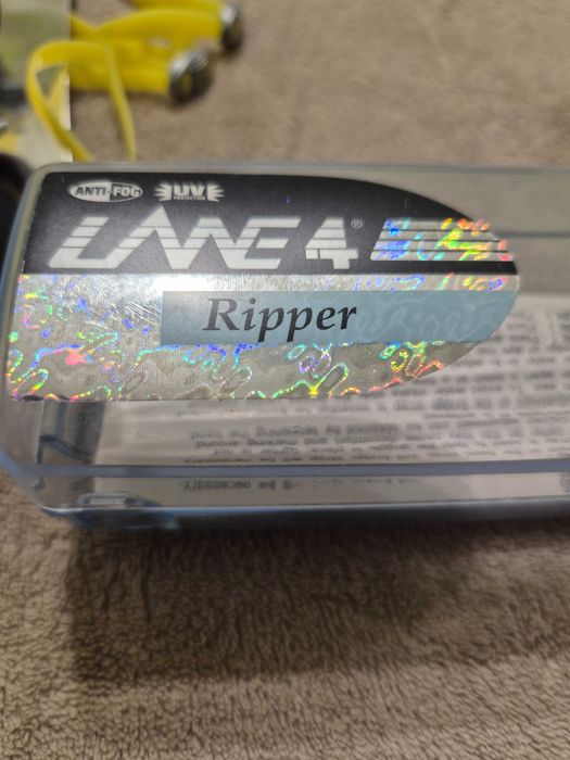 Плувни очила  за активни  плувци маркови