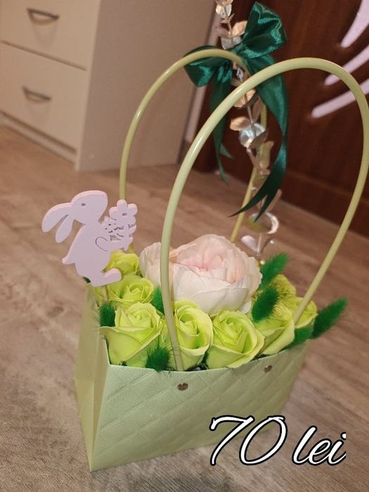 Aranjamente florale de vanzare.