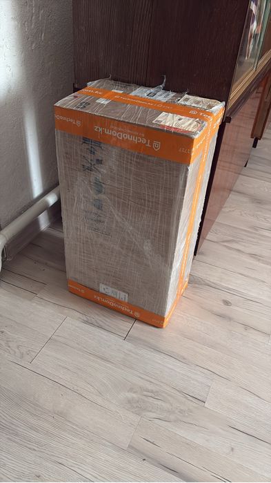 Продам вытяжку Bosh