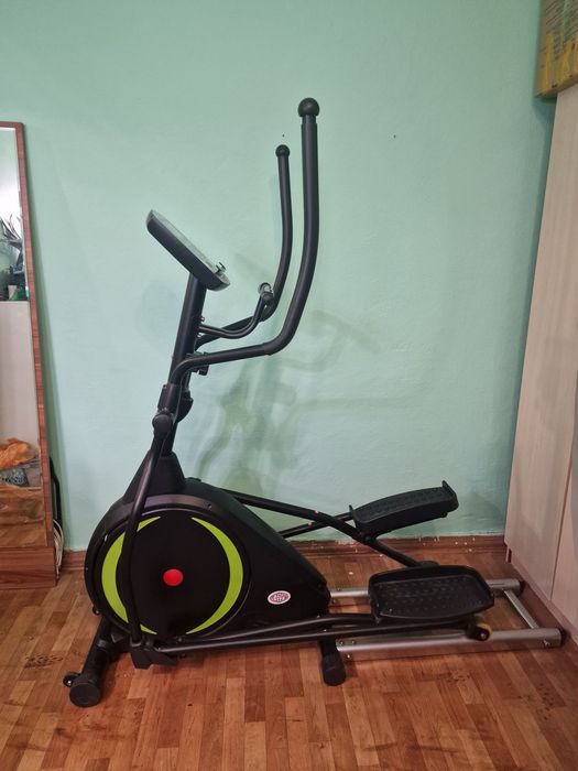 Эллиптический тренажёр