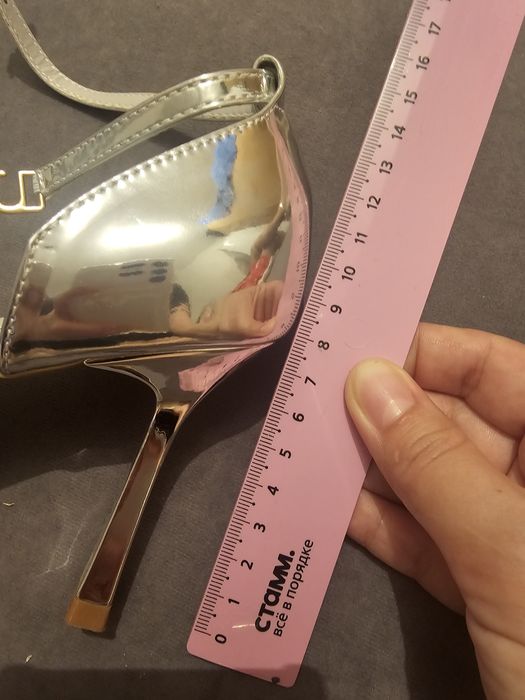 Продам туфли очень красивые. Размер 37