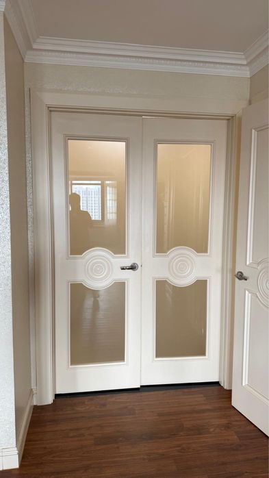 Продам двери 9 штук