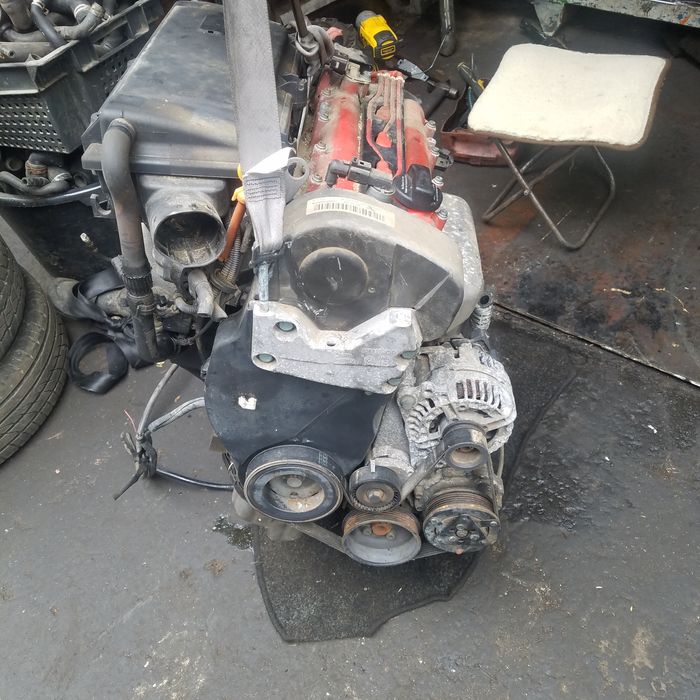 Двс мотор двигатель на Volkswagen Polo