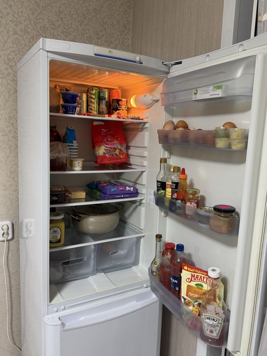 Продам холодильник