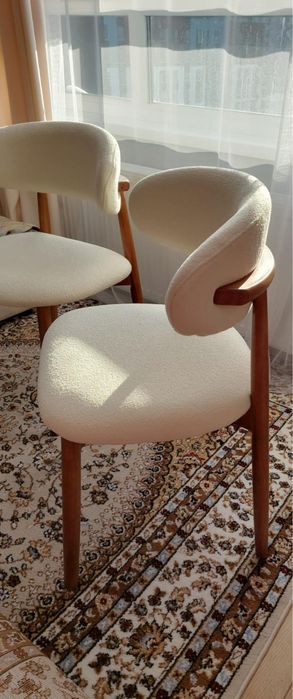 Стулья, состояние как новые