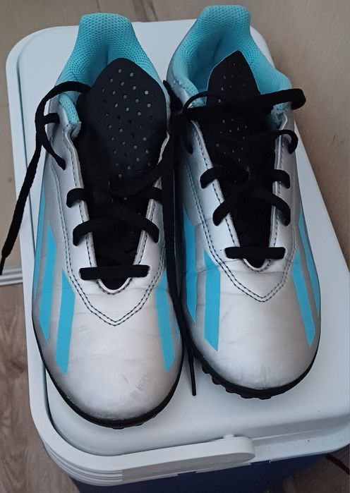 Футболни стоножки Адидас Меси номер 38