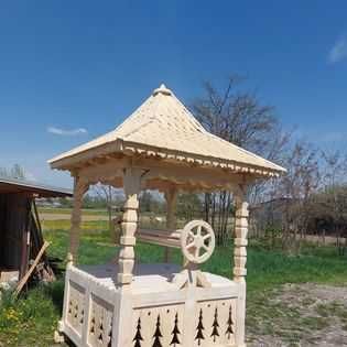 Fantana gradina din  lemn