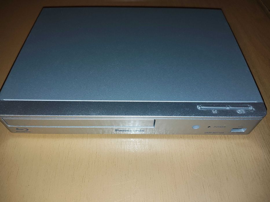 Blu-ray плеър Panasonic DMP-BDT168