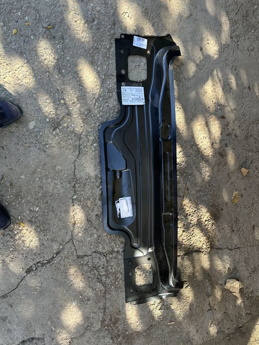 Panou spate audi a4.b9.cod:8w9813307.a.