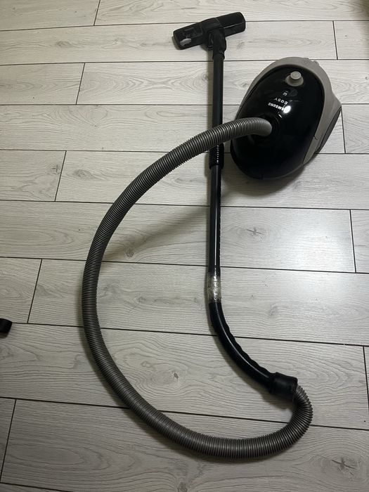 Пелесос на запчасть