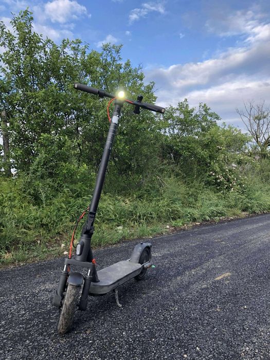 Trotineta electrica Xiaomi elite nu mai porneste si rulmenti  defecti