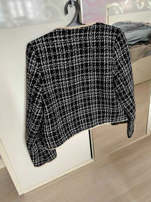 Пиджак 48 размер. Срочно