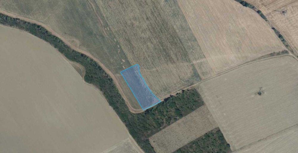 Продавам земеделска земя в село Дълбоки