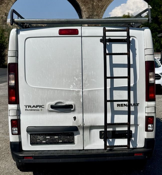 Renault Trafic 1.6dci120hp НА ЧАСТИ