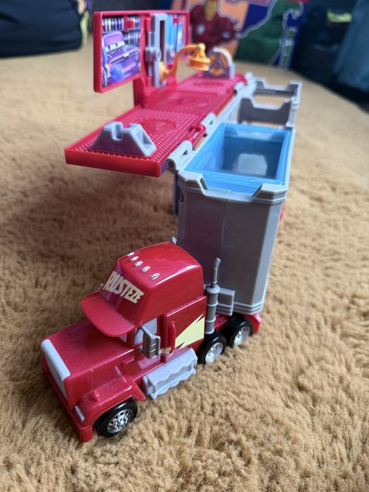 Детски играчки hot wheels писта, писти Макуин светкавицата, метална количка