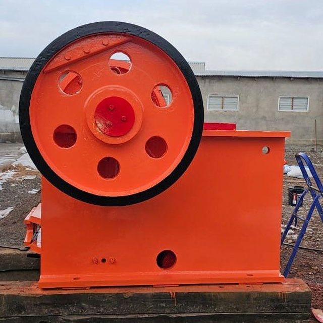 Щековая дробилка