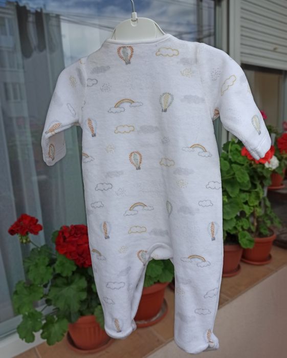 Лот MAYORAL, ZARA, PRIMIGINO, H&M плюшени ромпъри, размер 0-3 месеца