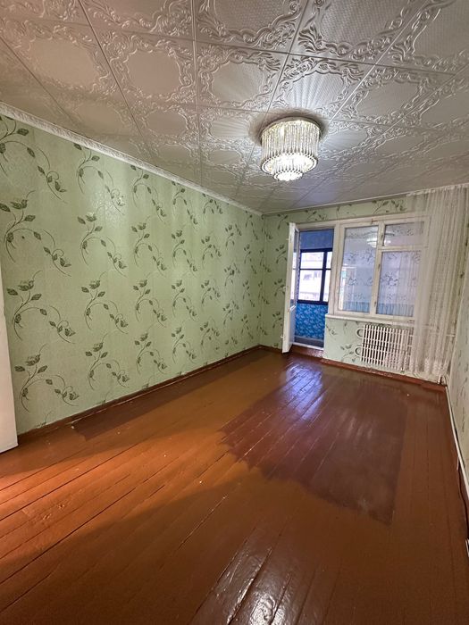 Продаётся 2х комнатная квартира в центре города