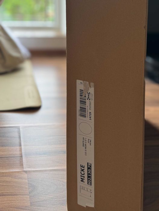 [nouă, sigilată] IKEA Micke comodă cu roți albă