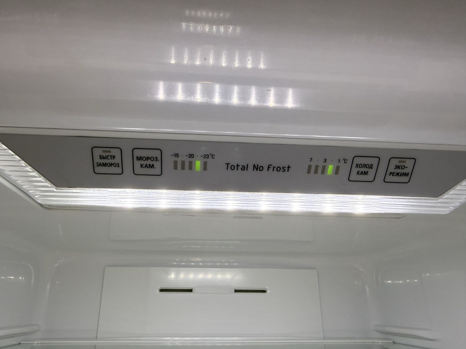 Холодильник LG No Frost, инвертор, 2м