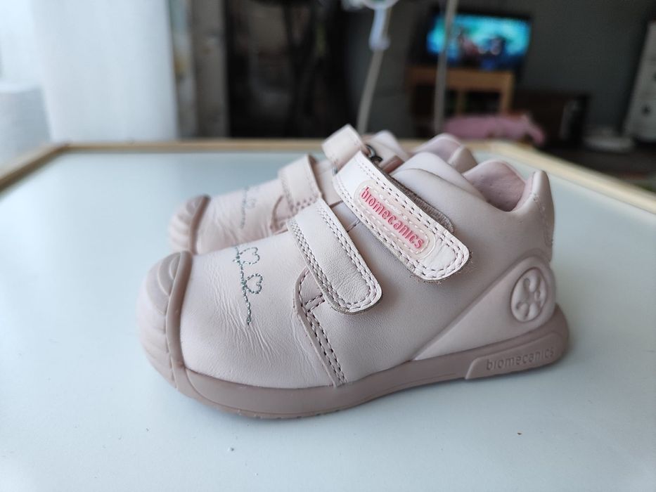 Biomecanics - pantofi fete din piele