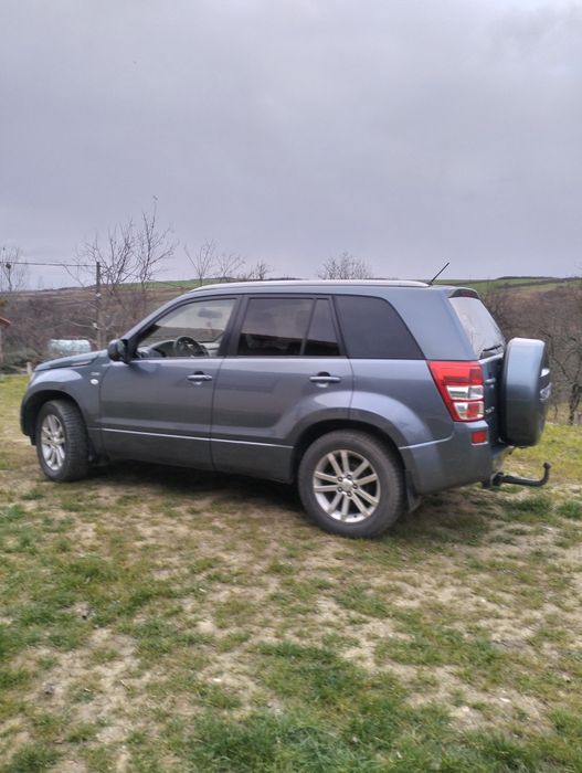 Vând Suzuki Grand Vitara