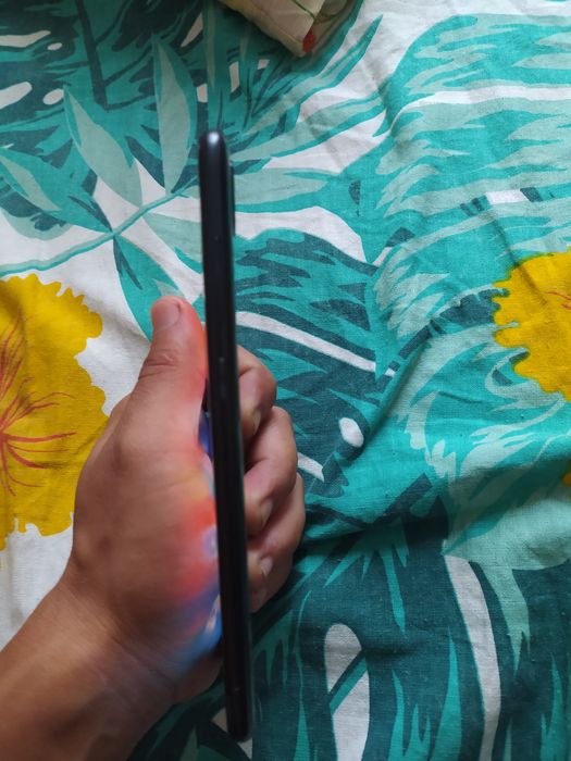 Продам телефон не дорого