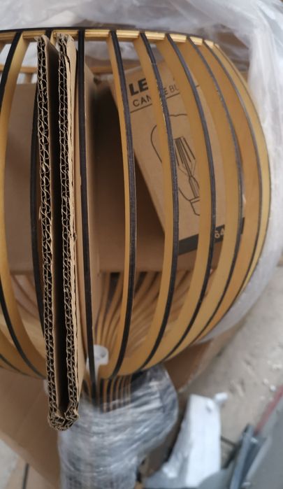 Дизайнерска лампа от шперплат висяща пампа Ф35 см Е27