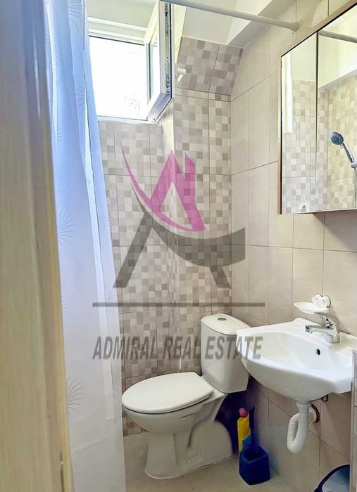 Дава се под наем Двустаен апартамент в Варна, Център - 55 кв.м за 500 € - Снимка #3